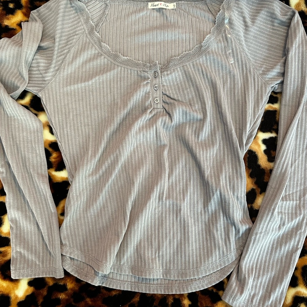Women's Gray Long Sleeve Top